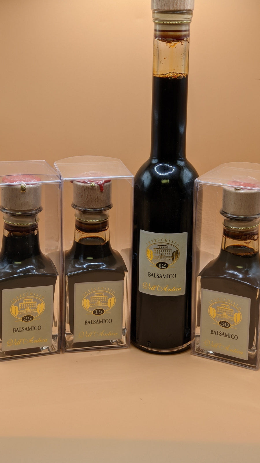 Vill_Antica-top-Balsamico-CollectionAged-15-25-50Years-3.4oz-Real-Gourmet-Foodie-best-balsamic vinegar