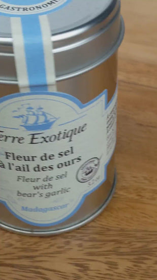 Fleur-de-Sel-With-Bear's-Garlic.-videomp4